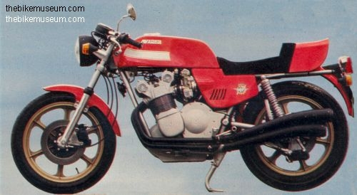 1977 MV Agusta 800 SS Super America.JPG